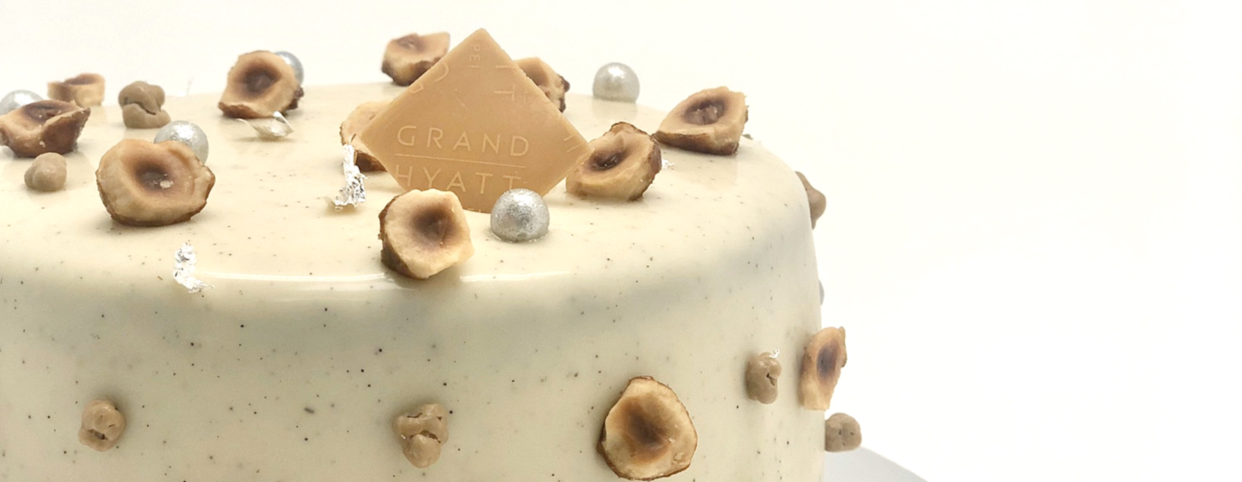 Entremet vanille noisette